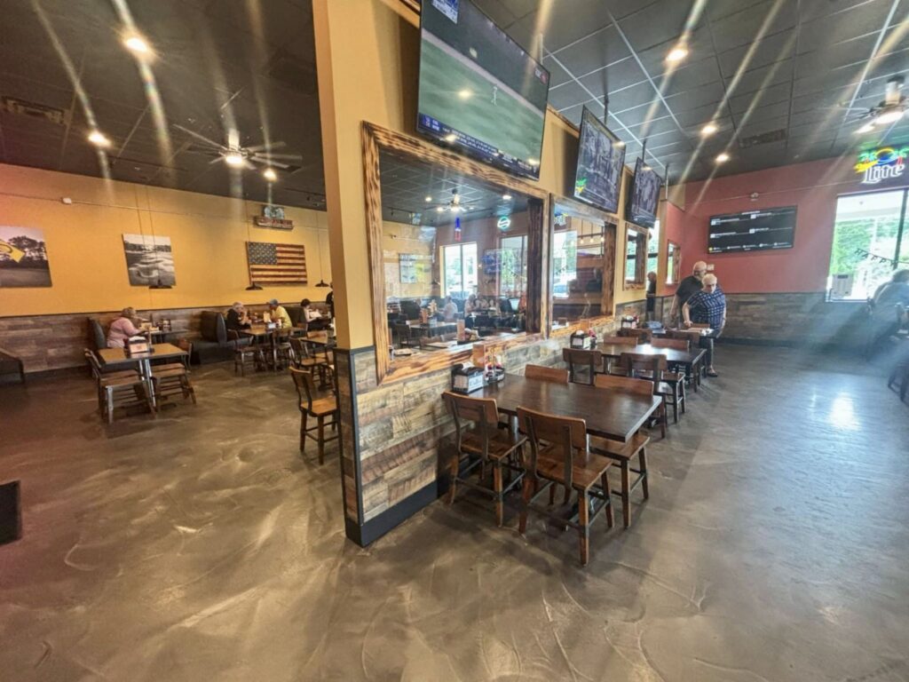 Duffer\\\\\\\'s Bar & Grill 4
